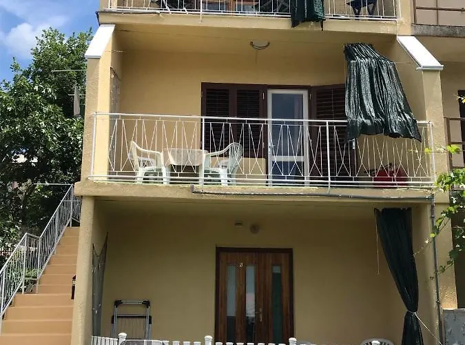 Apartment Redhill Novi Vinodolski