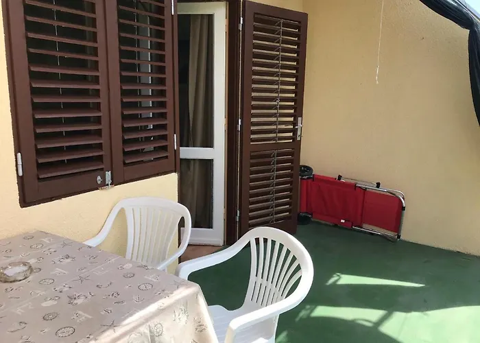 Redhill Apartamento *